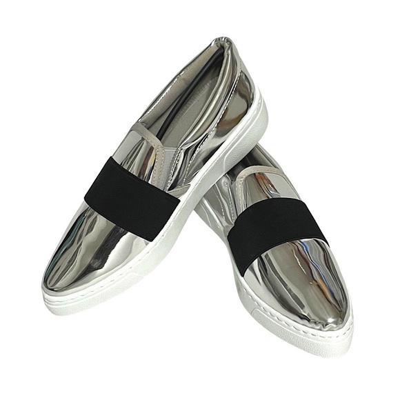 QUPID Silver Mirror Metallic Leatherette Pointy Elastic Slip On Sneaker NWT - Picture 5 of 10
